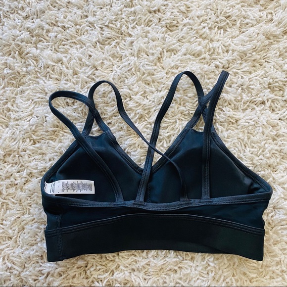 NIKE black shiny strappy mesh panel athletic fitness yoga sports bra S - Picture 3 of 6